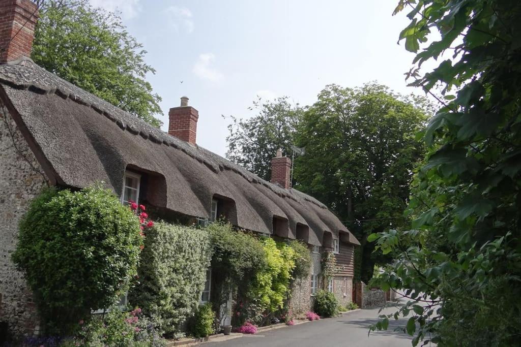 Little Thatch Cottage - Cerne Abbas, Dorset Buitenkant foto