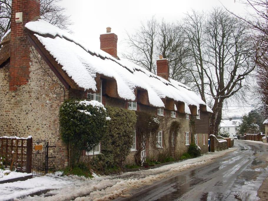 Little Thatch Cottage - Cerne Abbas, Dorset Buitenkant foto